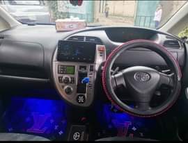 A picture of Toyota Ractis