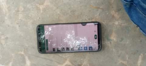 A picture of Samsung edge s8