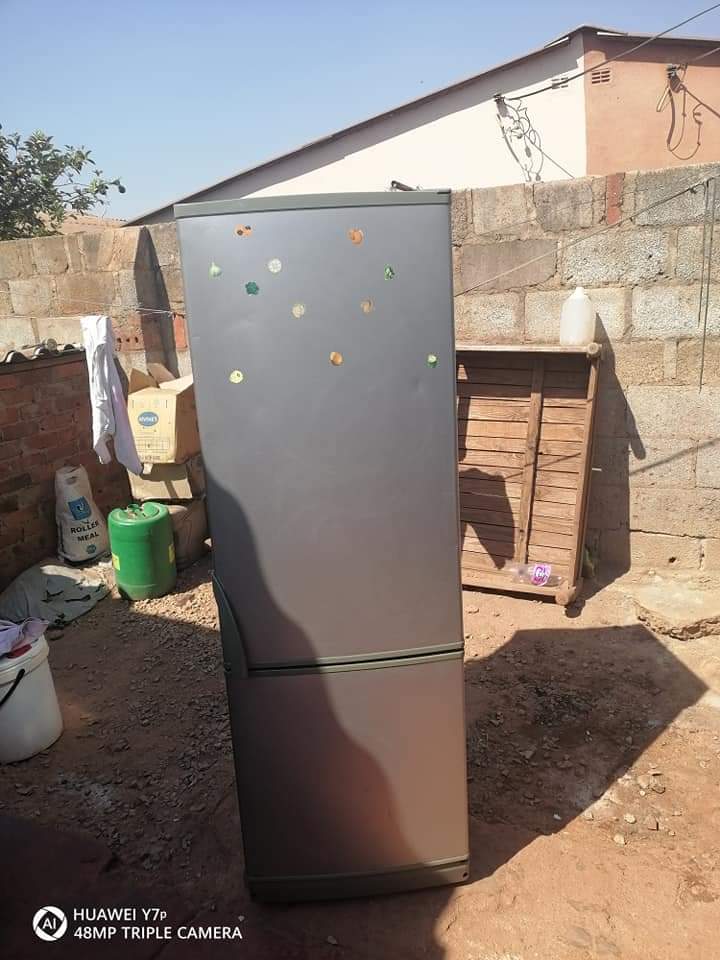 classifieds/fridges