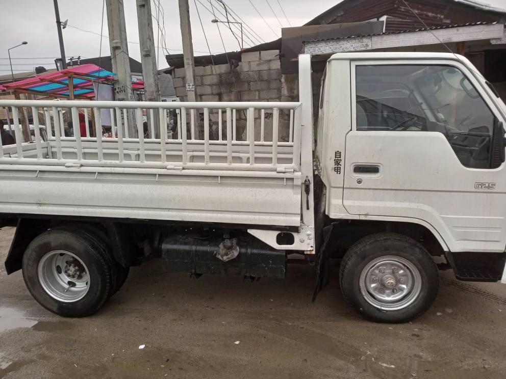 A picture of Diner truck