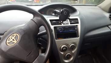 A picture of Manual drive Toyota yaris 07 08