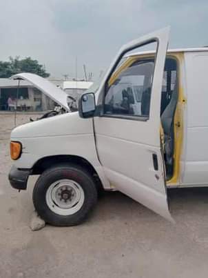 A picture of Foreign used 2006 Ford Econoline E250 Cleared February 2024