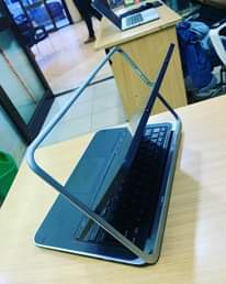 A picture of Dell xps 12