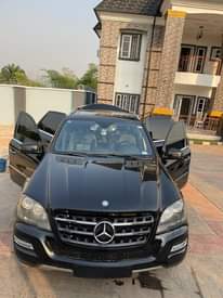 A picture of 2011 model Mercedes Benz ML500 available for sale in Asaba