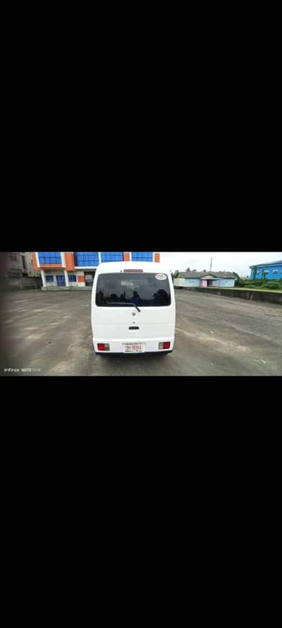 A picture of 2003 Minibus Suzuki 2003