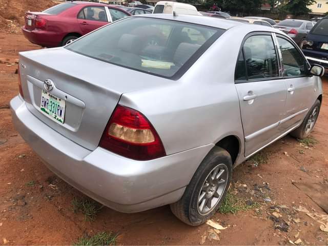 A picture of Neatly Used 2005 Corolla bank Type FOR SALE