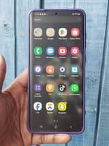 A picture of Samsung galaxy S20 5G
