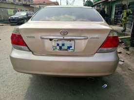 A picture of Toyota Camry 05