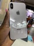 A picture of Iphone X