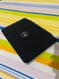 A picture of laptop dell