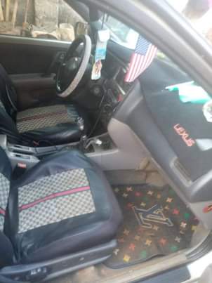 A picture of 2002 Nissan primera Nissan