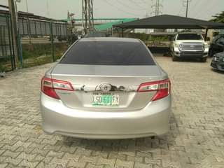 A picture of 2012 Toyota Camry le