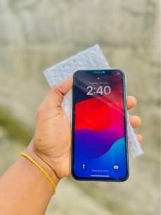 A picture of IPHONE 11