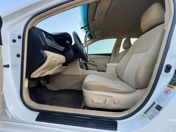 A picture of 2016 Toyota Camry