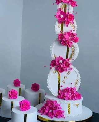 A picture of Wedding cake