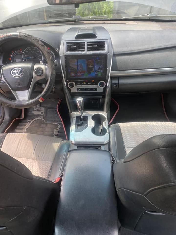 A picture of CAMRY 2014