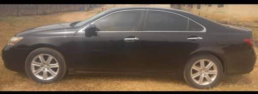 A picture of LEXUS ENGINE GEAR AND AC UNTOUCHED VERY CLEAN IN AND