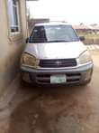 A picture of Toyota Rav 4 08030686897