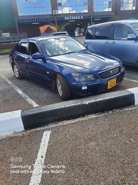 used toyota altezza