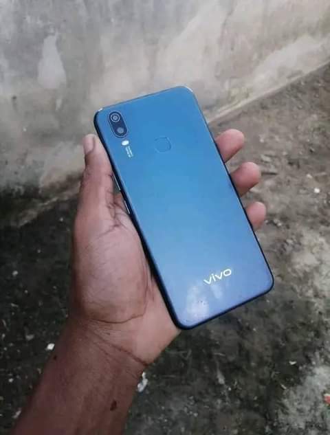 vivo phones