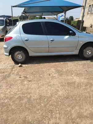 A picture of Very clean Peugeot 206