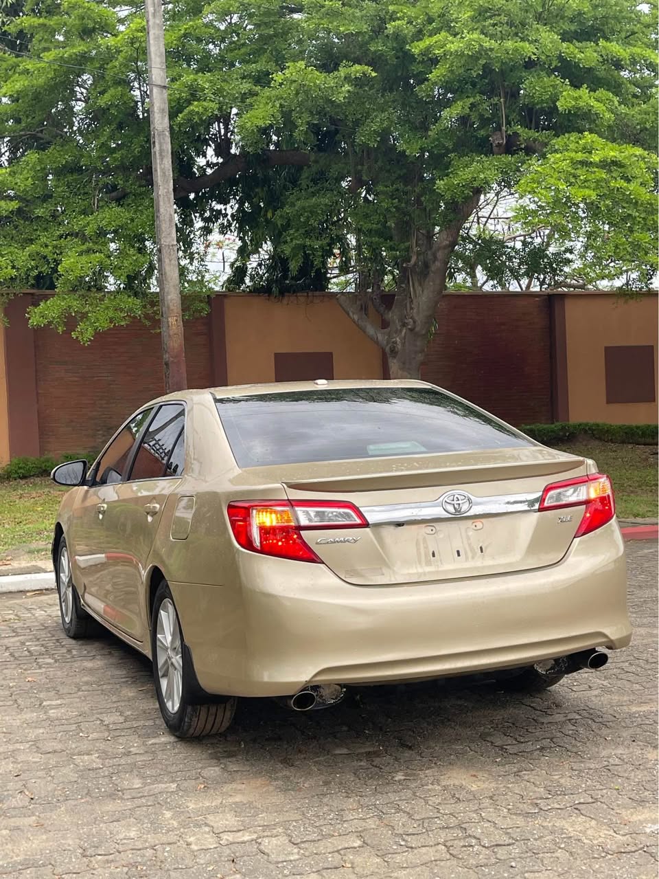 A picture of 2012 Toyota camry xle for sale