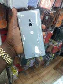 A picture of sony xz2 gb64 cm imenyooka