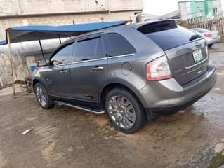 A picture of FORD EDGE 2010 MODEL
