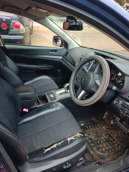 A picture of Subaru Legacy 14 5m