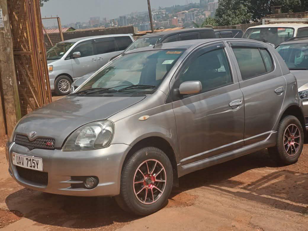 A picture of Vitz RS