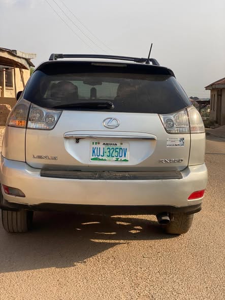 A picture of Lexus RX350 2008