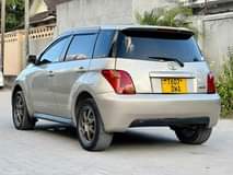 A picture of Call 0622959697 Toyota ist Cc1290 Year 2002 New tyres Sports