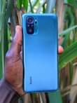 A picture of Redmi note 10
