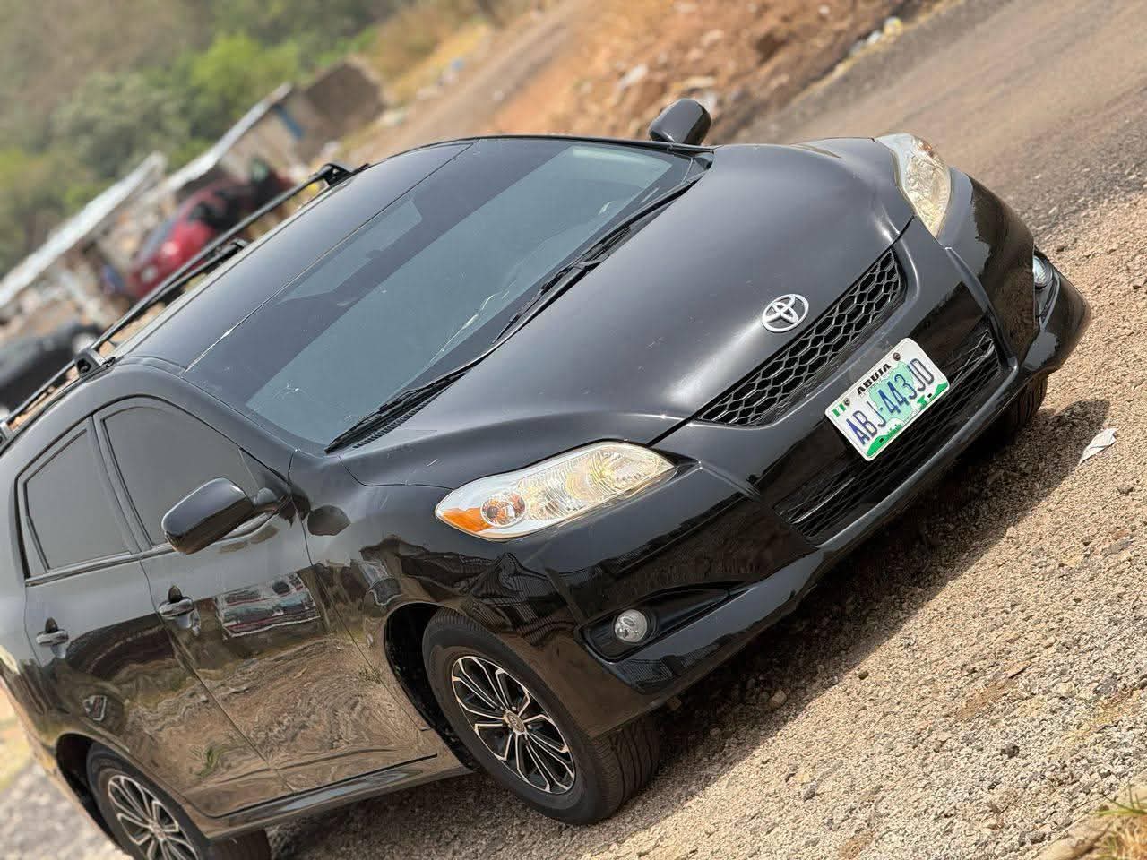 A picture of 2011 Toyota matrix