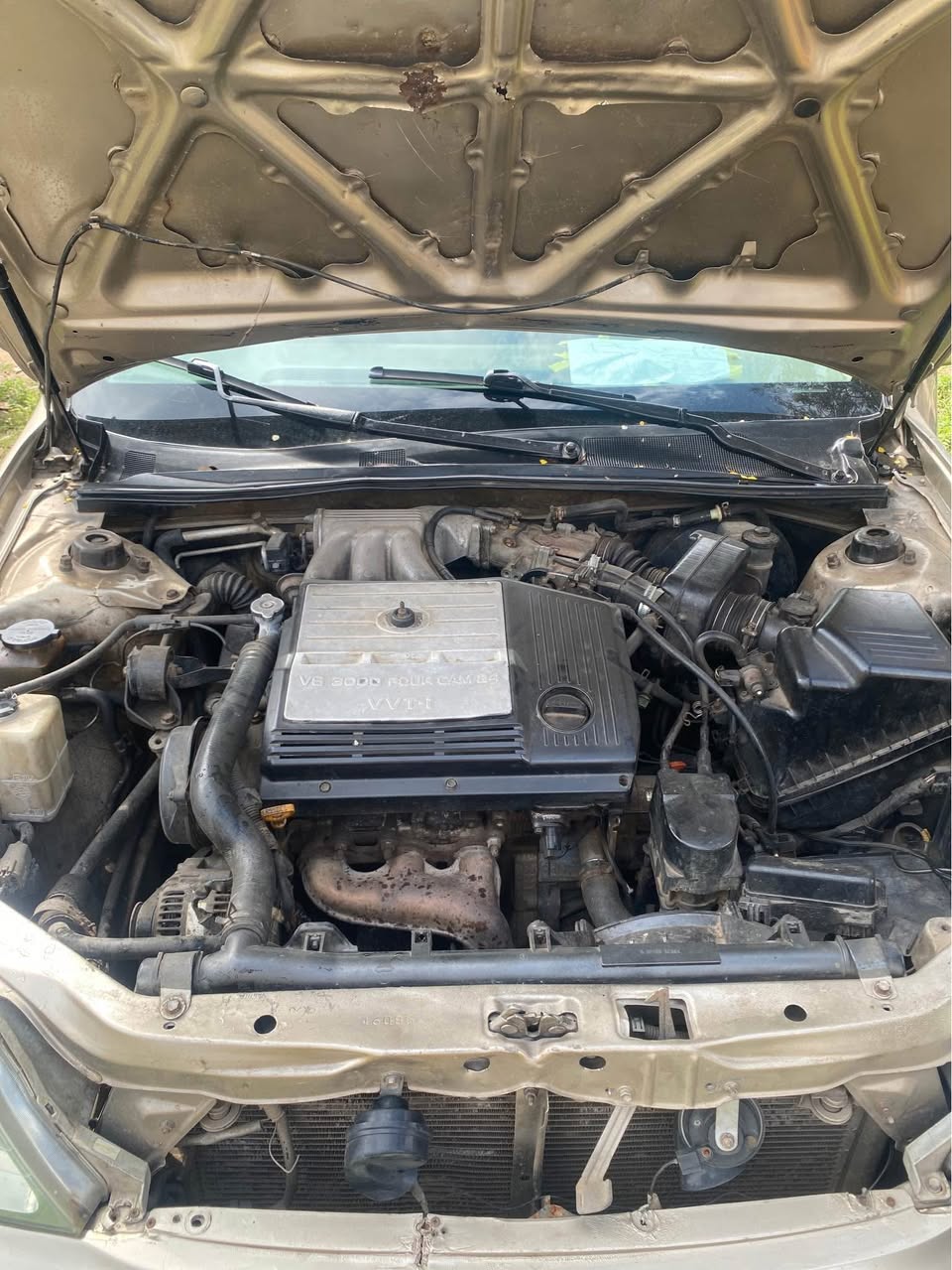 A picture of Available for sale first body pan of Toyota Averlon 2.4m