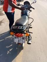A picture of Boxer nauza tsh 580 000 Piga 0622948754