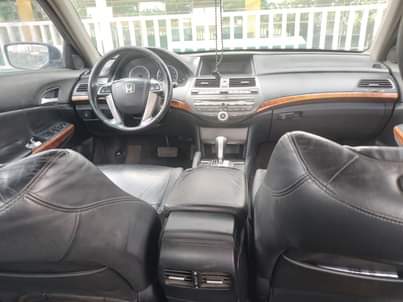 A picture of 1st body 2012 honda Accord