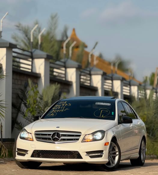 A picture of FOREIGN USED 2014 MERCEDES BENZ C300 4MATIC PRICE 13 5M