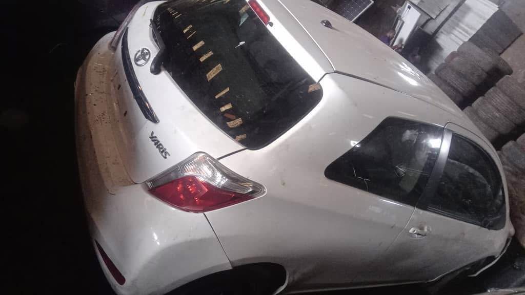 A picture of Toyota Yaris 2012 toks