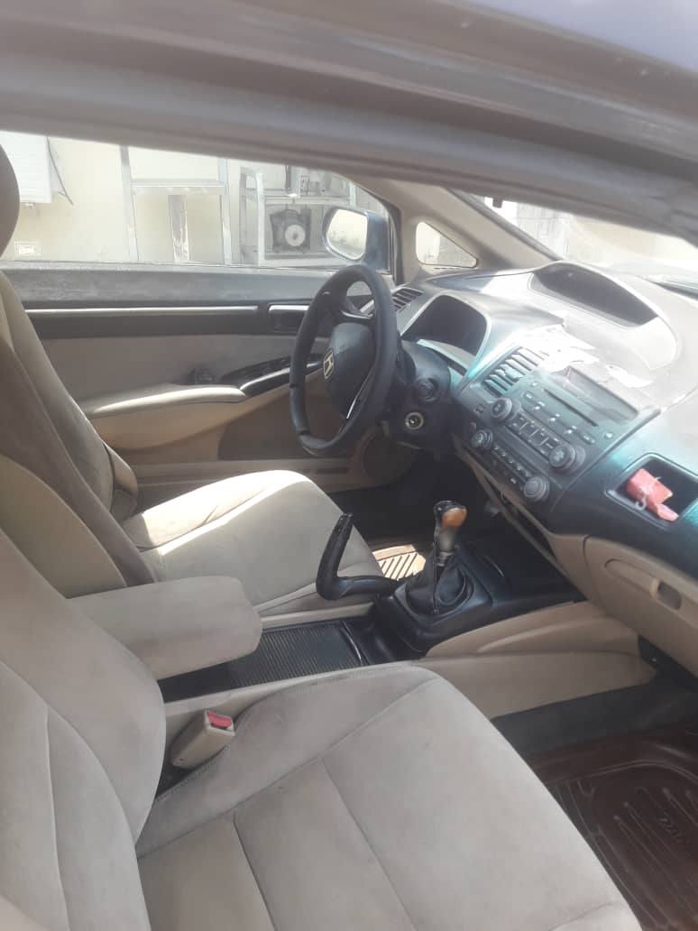 A picture of Distress honda civic manual gear untermpered engine and gear ac