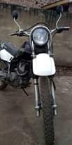 A picture of Suzuki Djebel 200cc