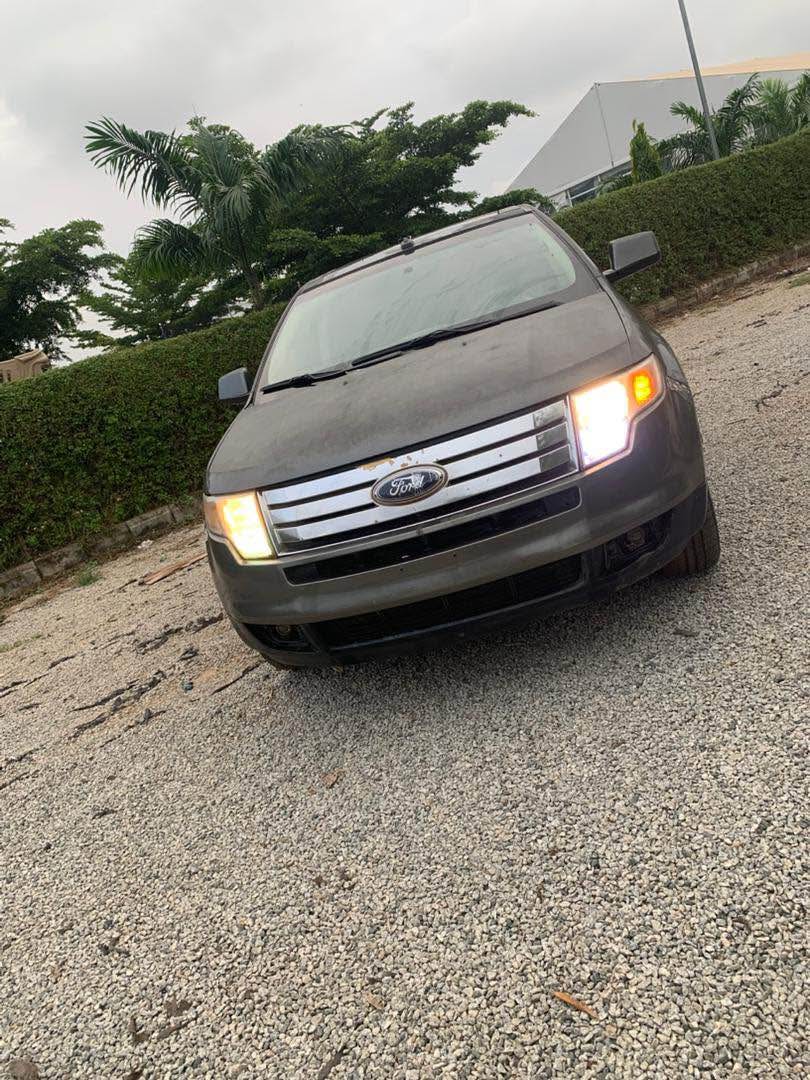 A picture of Hot Distress sales This is extremely clean purely first body