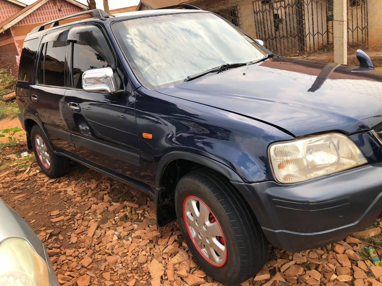 A picture of CR V