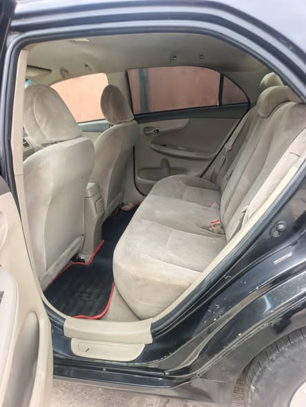 A picture of Toyota Corolla 2010 model