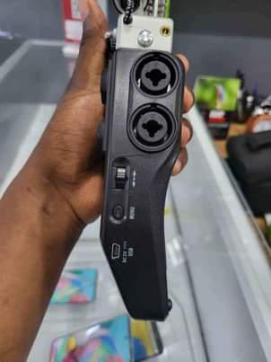 A picture of Zoom H6 Clean Used Bei Poa 500k
