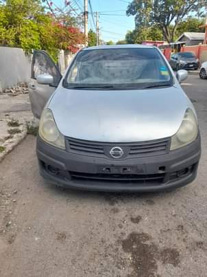 nissan expert