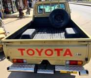 A picture of TOYOTA LANDCRUISER PICK UP