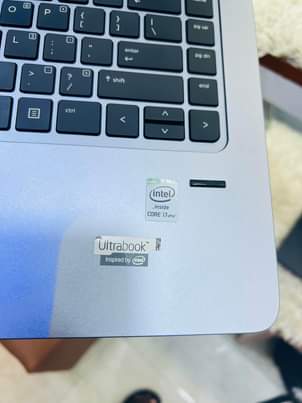 A picture of Hp folio g2