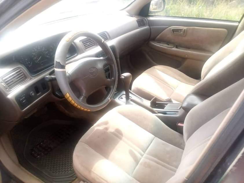 A picture of 2000 TOYOTA CAMRY TOYOTA