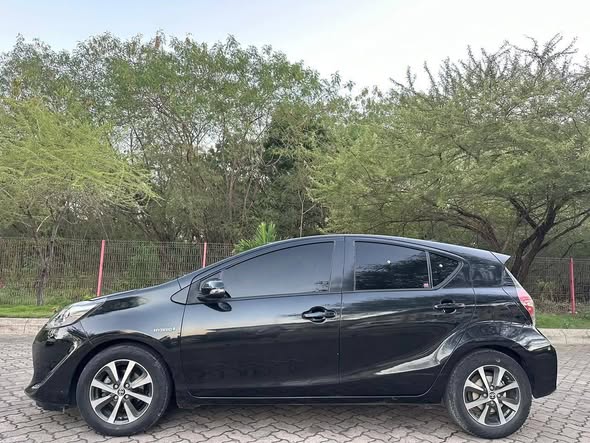 A picture of TOYOTA AQUA 2017 Push to Start Low Mileage 82 000